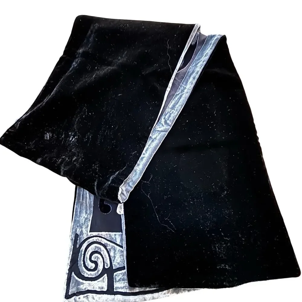 Velvet & Silk burnout style scarf wrap 2-side mod geometric black & silvery gray